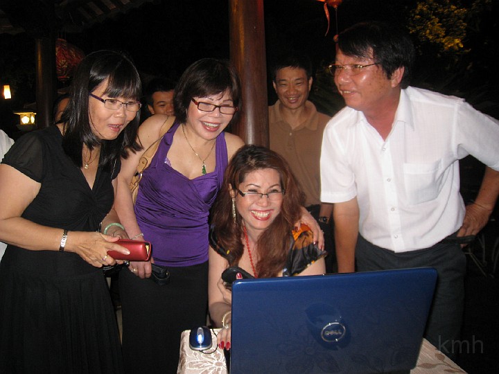 Don Mai Huong_IMG_0051.jpg - Xem lại hình mới chụp lưu niệm